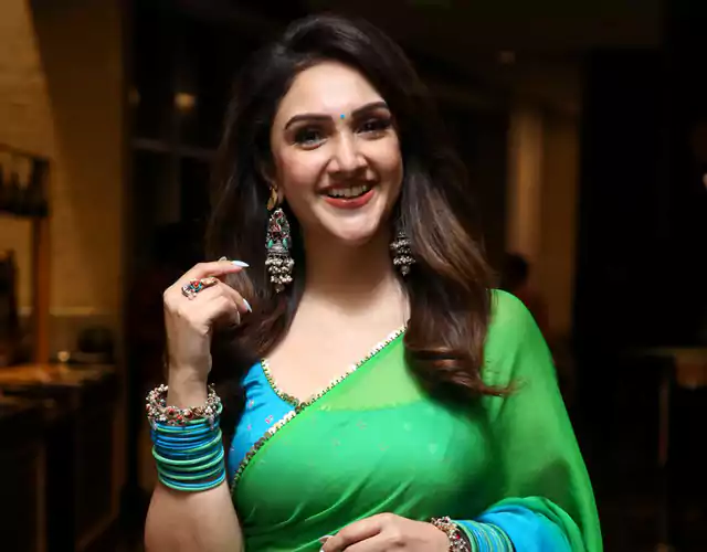 Sridevi Vijaykumar Gallery